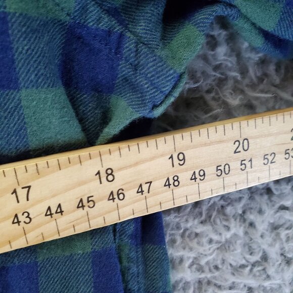 J. Crew Shirt Mens Medium Green & Blue Classic Flannel Button-Up Long Sleeve - Picture 6 of 8